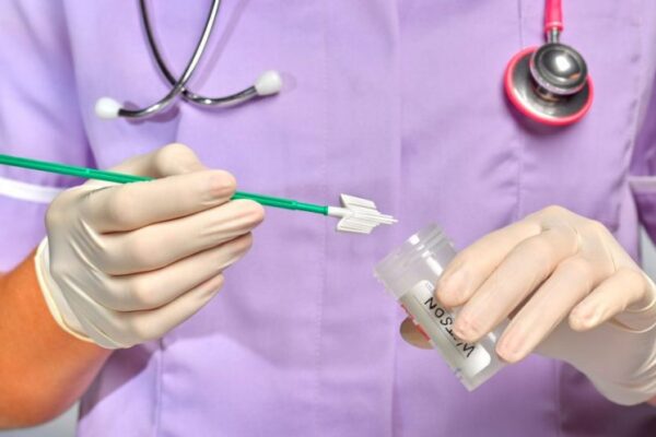 Tratament revoluționar împotriva a zece tipuri de cancer. Agenția Medicamentului din SUA a aprobat un nou medicament cu rezultate foarte bune