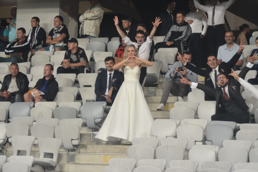 O mireasa pe Cluj Arena a sustinut Universitatea