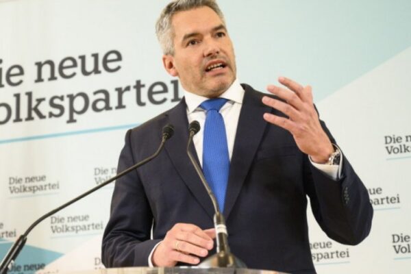 S-a întors roata! Presa din Austria acuză România că blochează accesul la NATO, ca răzbunare pentru veto-ul pe Schengen”