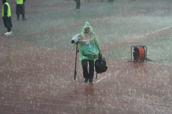 Fotoreporter clujean, eroul de pe Cluj Arena. „Când pasiunea nu are limite și nu ține cont de vreme”