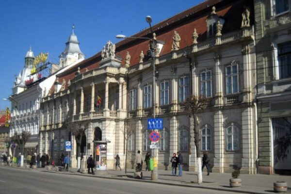 Muzeul de Artă din Cluj Napoca va fi transformat în hotel de cinci stele