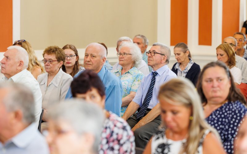 Seniorii Clujului premiați pentru împlinirea a 50 de ani de căsătorie neîntreruptă