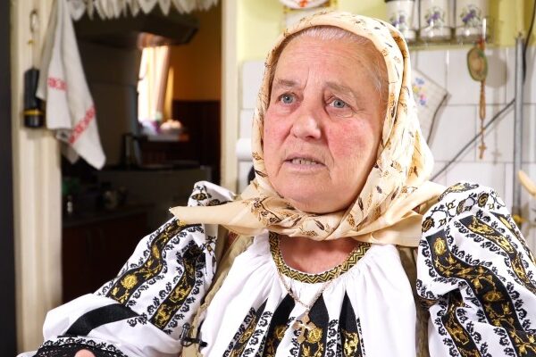 Celebritatea i s-o fi urcat la cap? Bunica din Chinteni implicată într-un scandal devenit viral