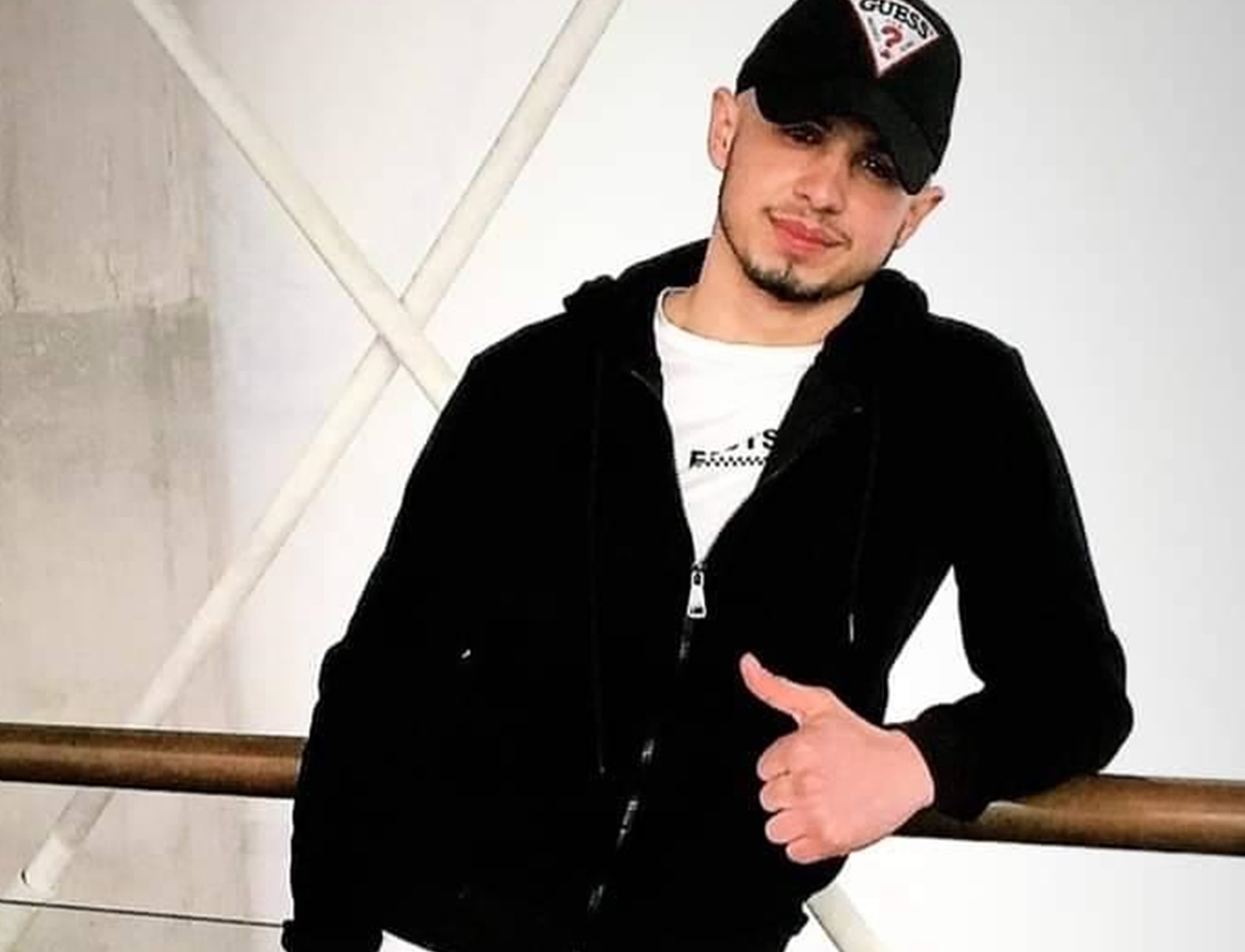 tânărul din cluj care nu are repsect pentru valorile sociale protejate de lege a fost reținut