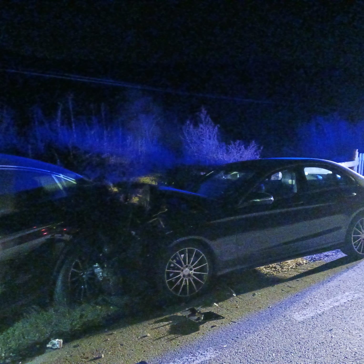 Accident în Mihai Viteazu. Două mașini s-au lovit frontal