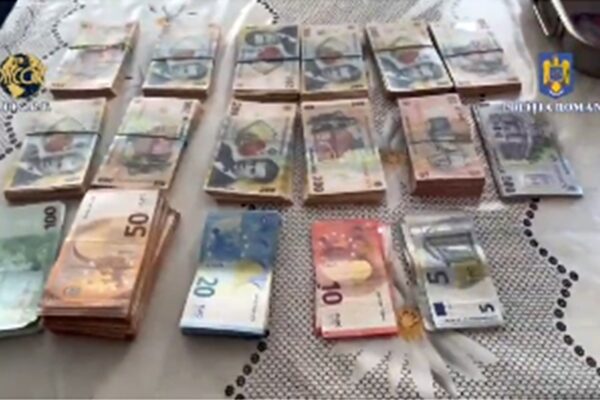 200.000 de lei găsiți în casa unui traficant de droguri din Cluj. Emanuel Muza fusese arestat în luna iulie