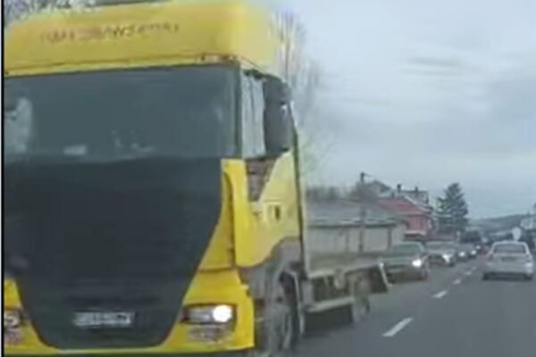 Trafic de coșmar între Cluj și Huedin