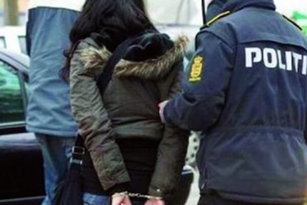 Tânără arestată la Tribunalul Cluj