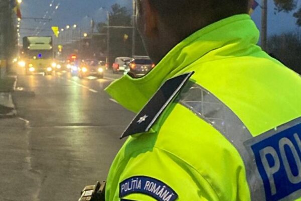 Amenzi de peste 200.000 lei și 56 de permise reținute de polițiștii clujeni de Anul Nou