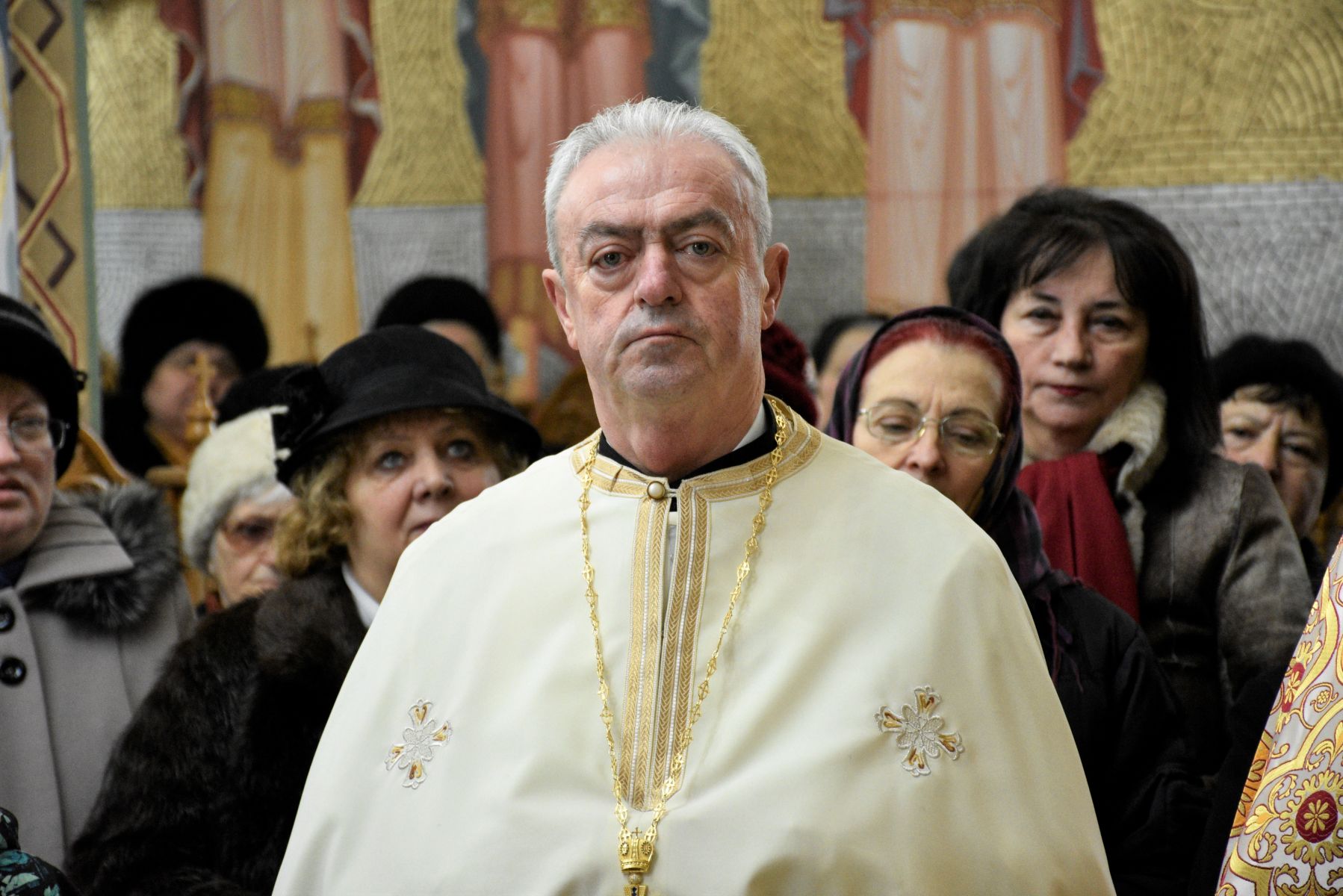 preotul Danuț Goga, parohul de la Sfântul Toma.