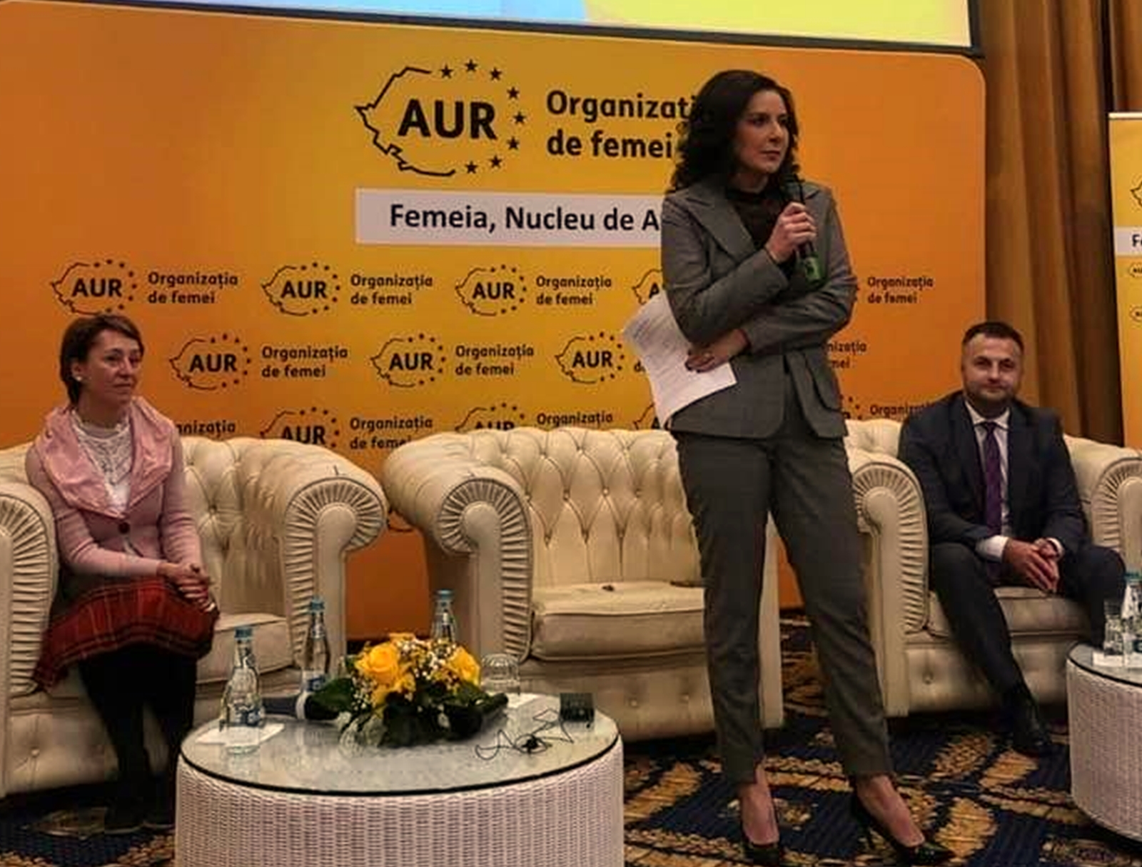 Avocatul Gianina Cuc s-a înscris în AUR.