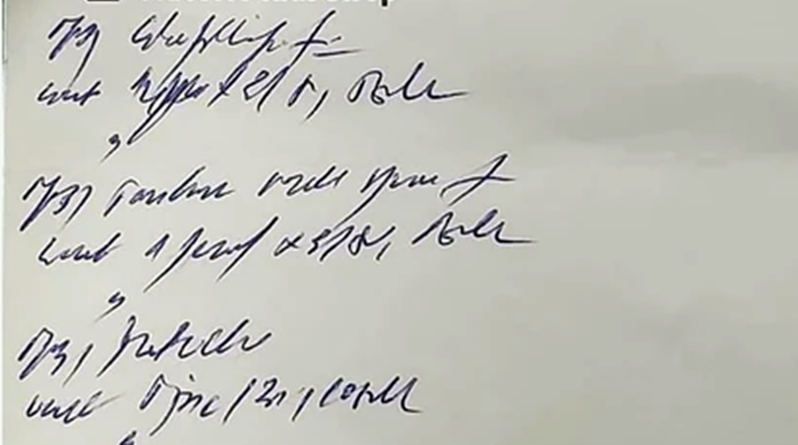 scrisul unui medic de pe o reteta medicala