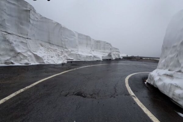 S-ar putea redeschide temporar Transalpina și Transfăgărășan. Totul depinde de vreme