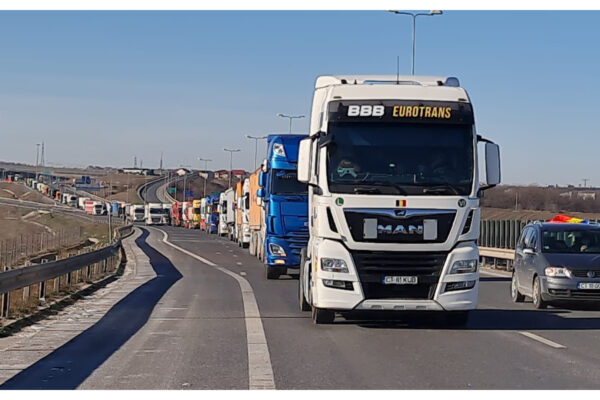 Transportatorii organizează un protest spontan la Cluj. Vor circula cu viteză redusă, iar traficul va fi paralizat