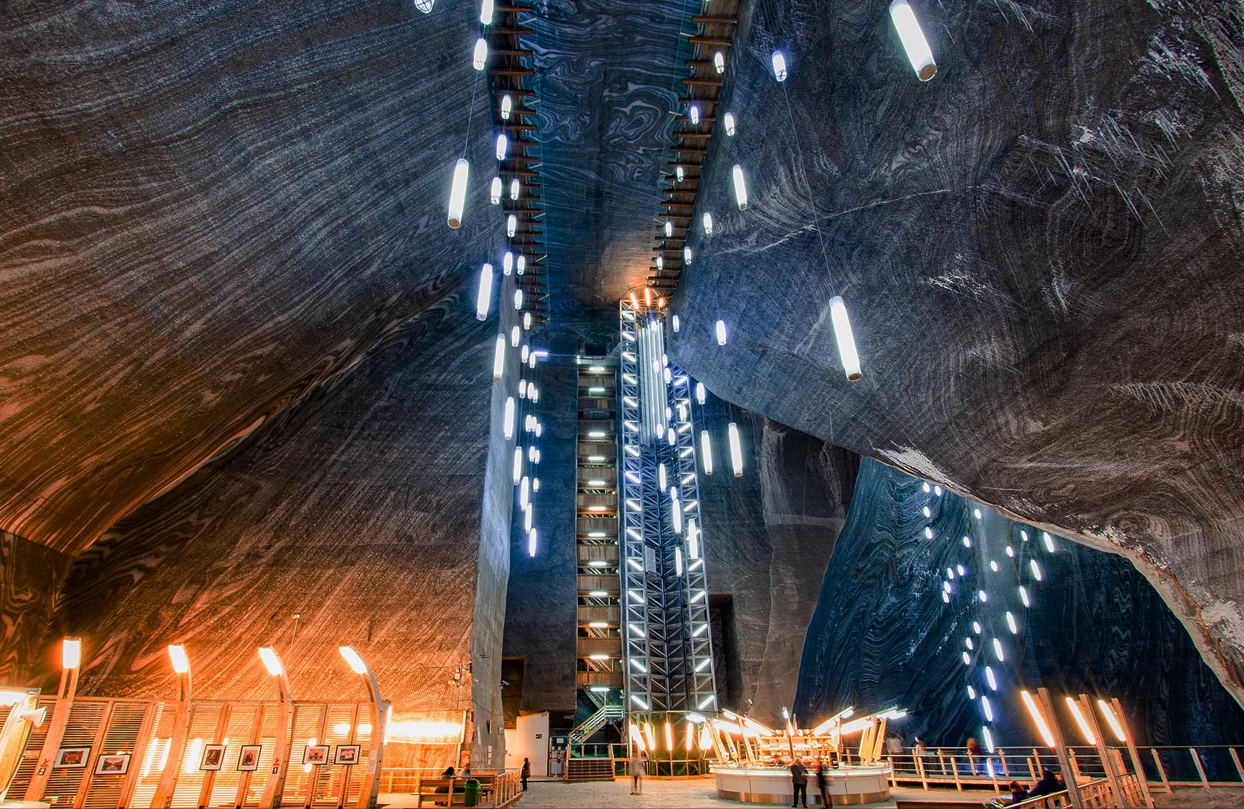 Salina Turda își va prelungi programul