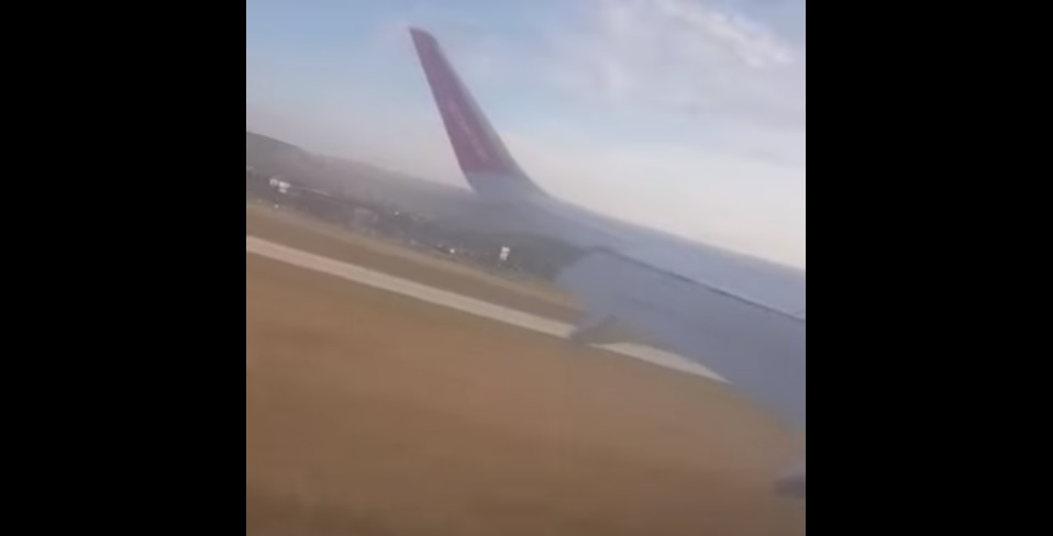 Un avion Wizz Air a ratat aterizarea