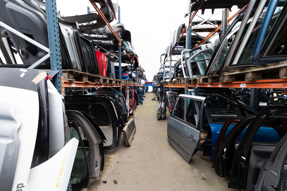 Controale la firmele de dezmembrări auto