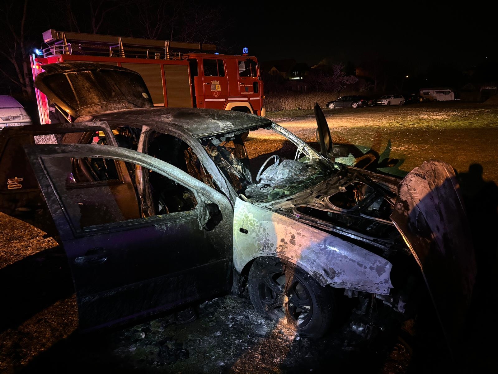 O mașină s-a făcut scrum