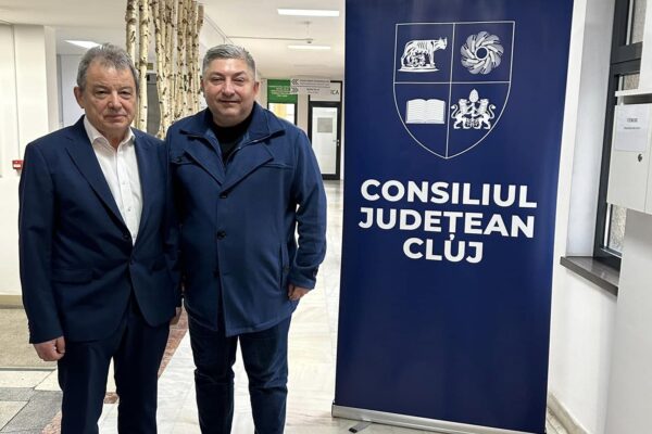Nababul pensionar de la Clinica de Boli Infecțioase. Managerul Mureșan duce acasă o ”căruță cu bani”