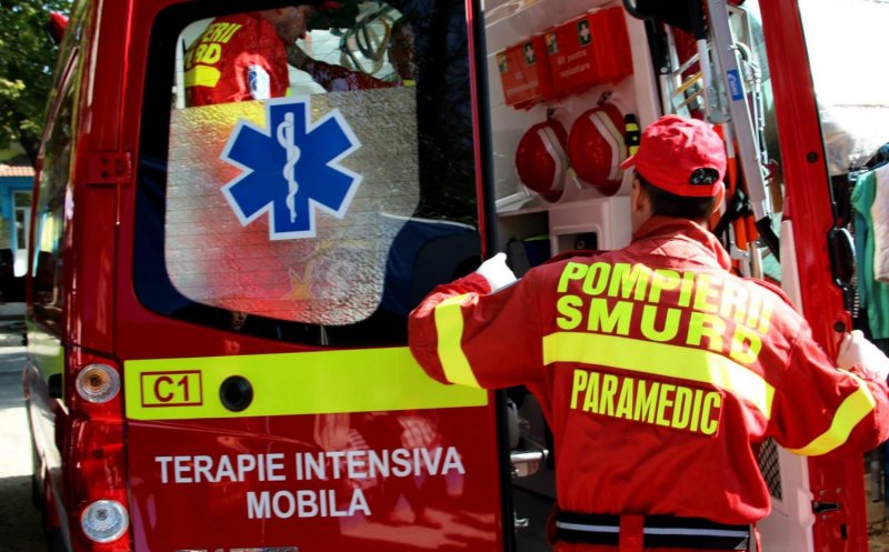 Copil de 2 ani căzut de la etajul doi al unui bloc din Cluj-Napoca