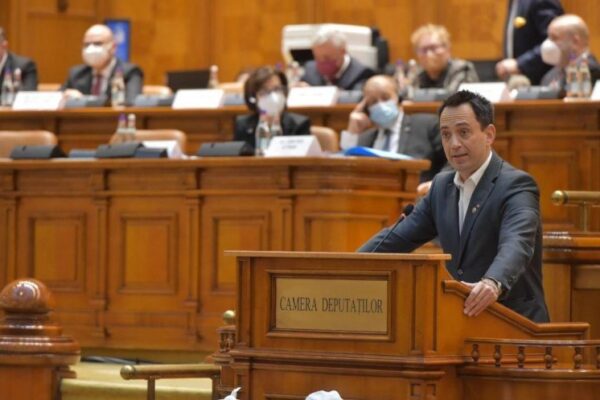 Încă un contracandidat împotriva lui Tișe intră în luptă pentru CJ Cluj