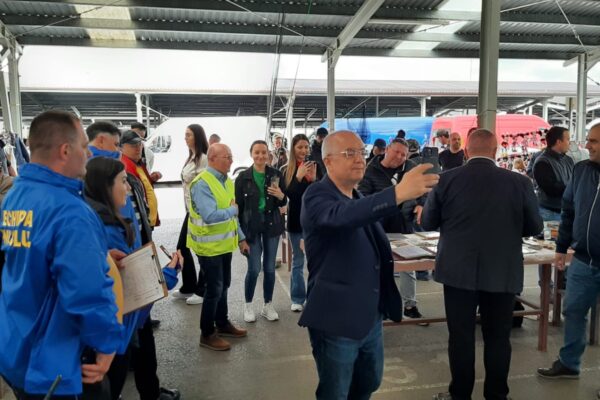 Politicienii clujeni descoperă Oserul în campanie