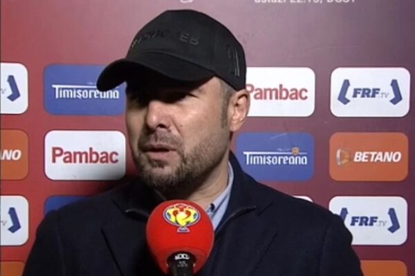 CFR Cluj, umilită la Hunedoara de Corvinul! I se cere demisia lui Mutu