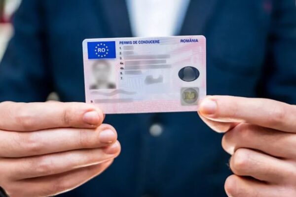 Reguli noi pentru redobândirea permisului de conducere. Ce obligație nouă trebuie să îndeplinească șoferii rămași pietoni