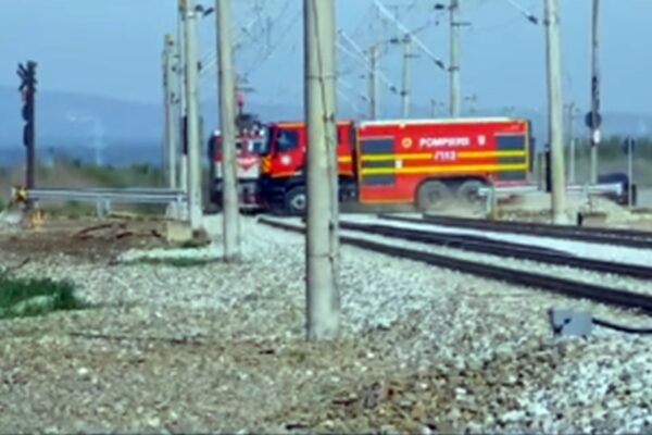 La un pas de tragedie. Un pompier inconștient a pus în pericol viața echipajului