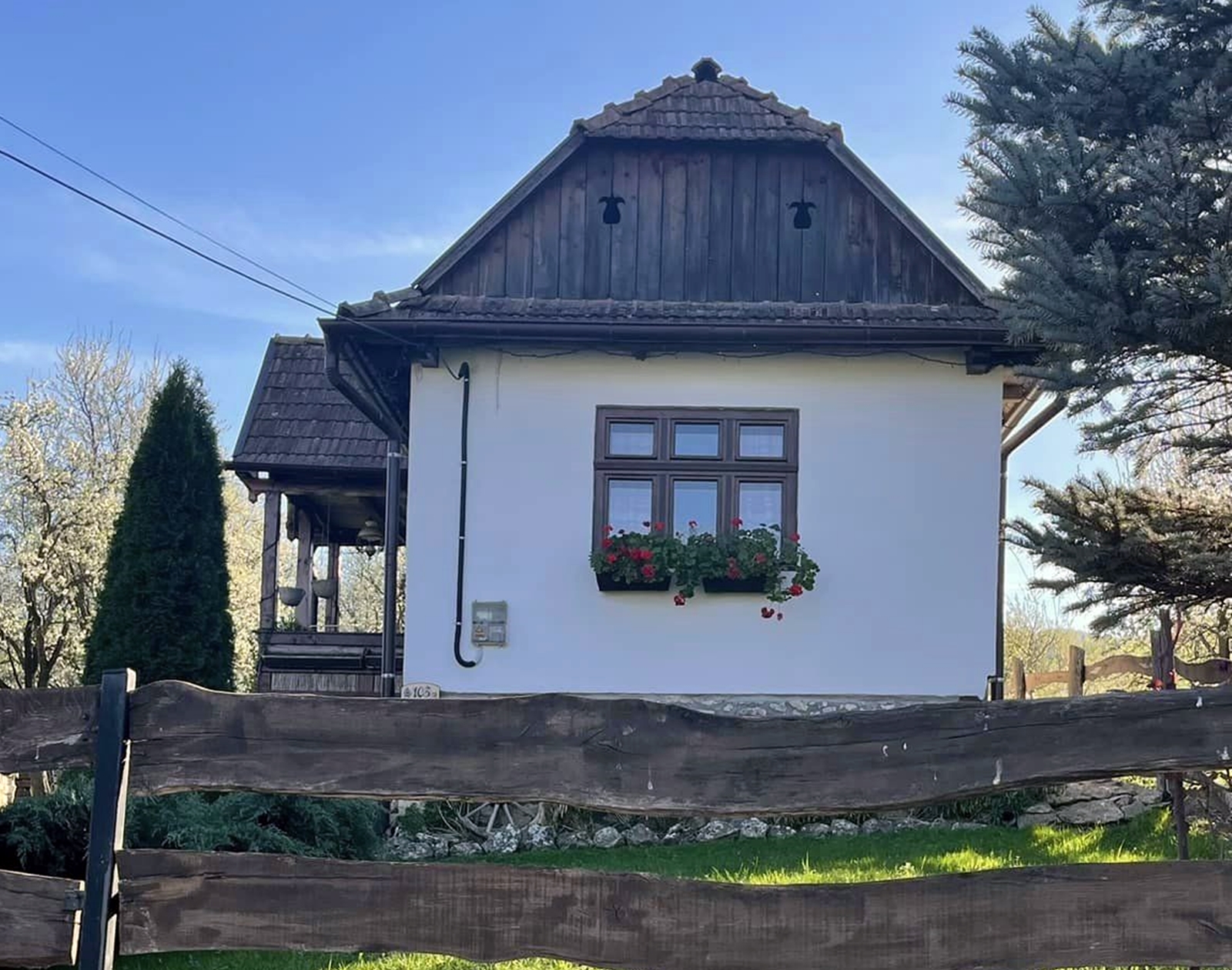 Arhitectura caselor vechi a fost păstrată de proprietari.