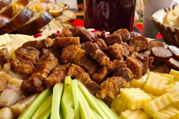 Bunătăți alese la Festivalul Produsului Tradiţional, la USAMV Cluj