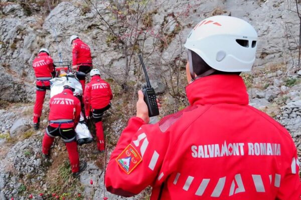 Încă o persoană a murit pe munte. A fost găsit de Salvamont