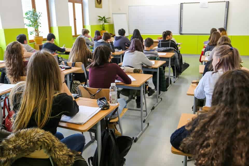 Luni începe Evaluarea Națională la Cluj pentru clasa a II-a