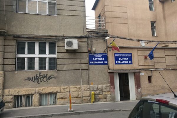 Tragedie la Clinica de Pediatrie 2 din Cluj Napoca. O mamă disperată s-a sinucis