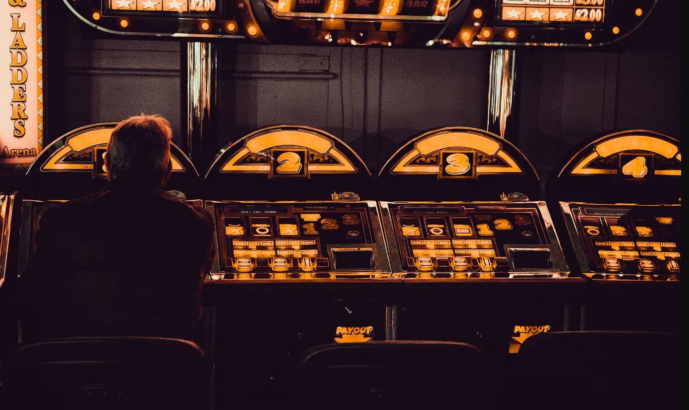 Istoria aparatelor de sloturi: de la primele dispozitive