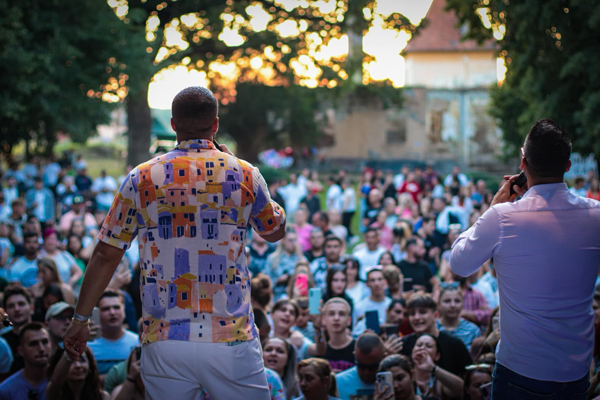 Cel mai mare festival de manelele din România începe astăzi, la Cămărașu