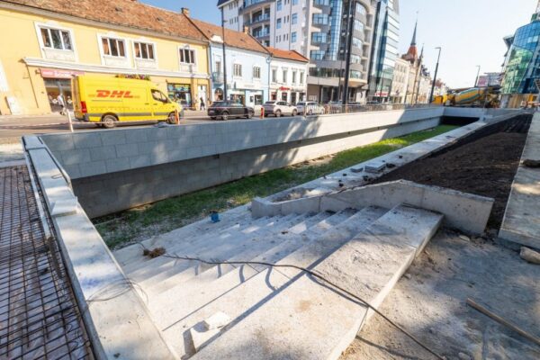 Stadiul lucrărilor în Parcul Caragiale. O parte din zidul roman va fi conservat