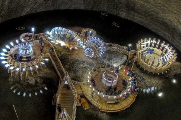 Salina Turda a majorat prețul biletelor de intrare cu 40 la sută. ”E prea mult”, susțin vizitatorii