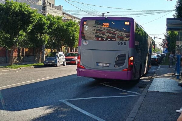 O nouă linie de autobuz va avea traseul deviat