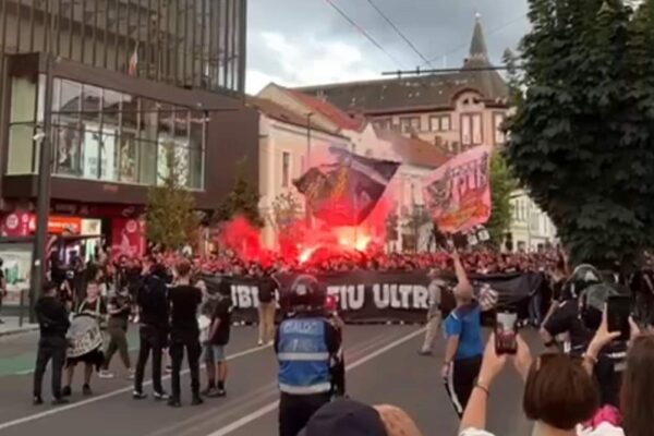 Legiunea lui U Cluj s-a pus în mișcare. 8.000 de ”pretorieni” merg spre Gruia