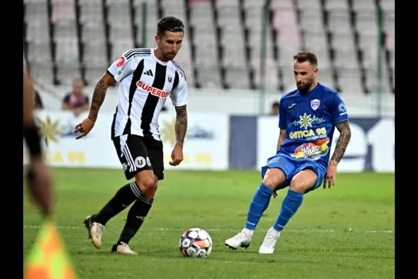 U Cluj a urcat pe primul loc în clasamentul Ligii 1. Mesajul transmis de Ovidiu Sabău lui Mircea Lucescu