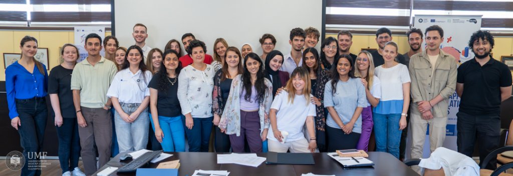 Studenți și rezidenți la UMF Cluj, specializați în neuroștiințe