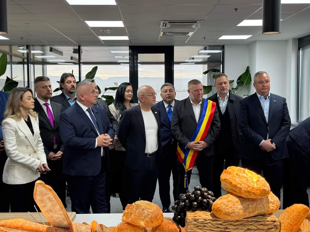 Prezidențiabilul Nicolae Ciucă în județul Cluj