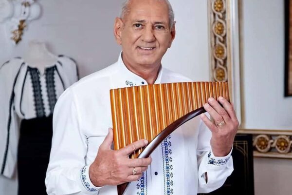Maestrul Gheorghe Zamfir vine la Cluj pentru un concert la Opera Națională