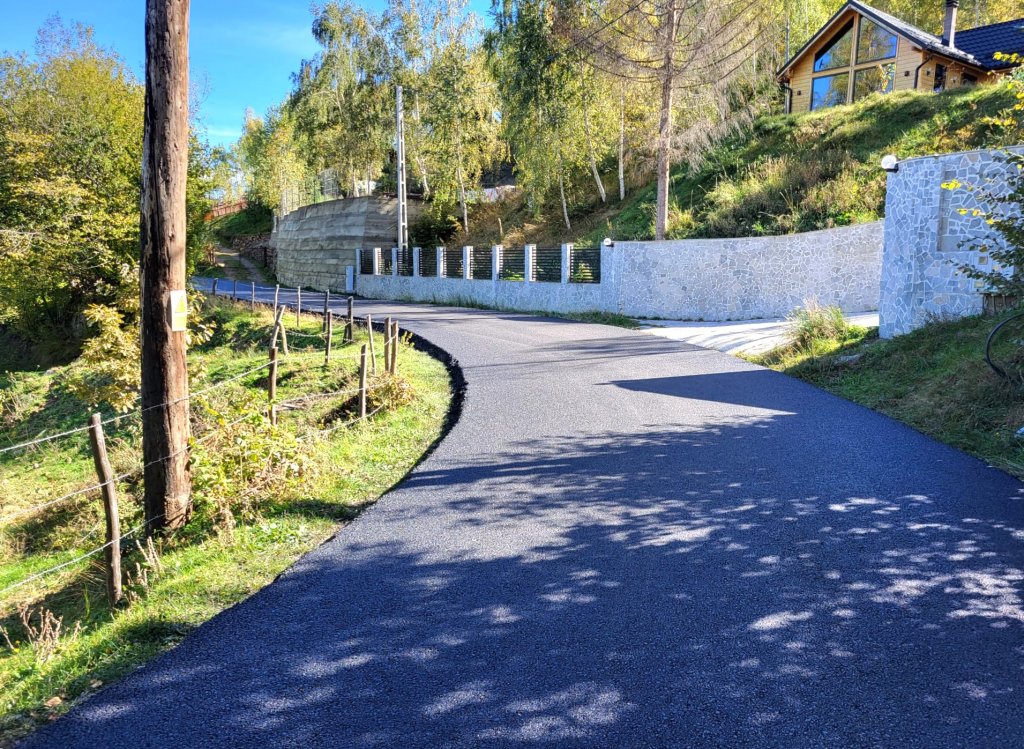 Drumul spre Mănăstirea Muntele Rece finalizat
