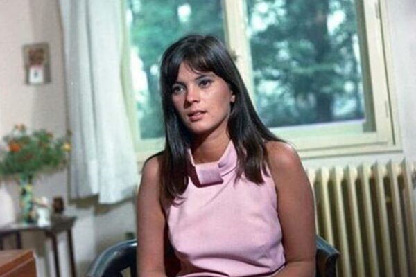 Vă mai aduceți aminte de profesoara din Pistruiatul? A fost o celebră actriță din Cluj, și a mai jucat și în celebra serie Brigada Diverse