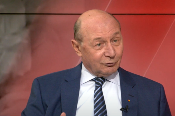 Cel mai bun președinte al României șterge pe jos cu rusofilul Călin Georgescu: „Un şarlatan care se vede Mesia. Un produs al sistemului administrativ românesc”