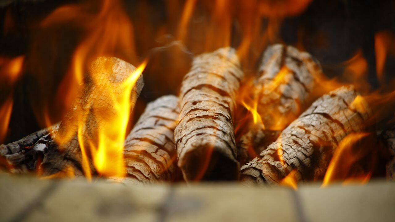 Cu cât se vând lemnele de foc la Cluj