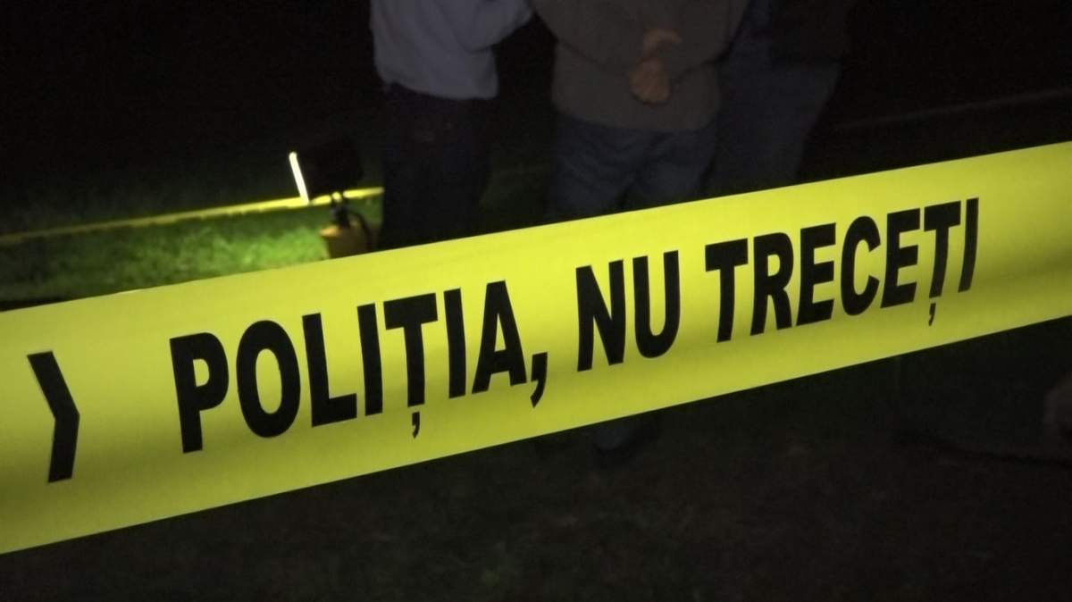 Două persoane găsite moarte într-un apartament din Florești