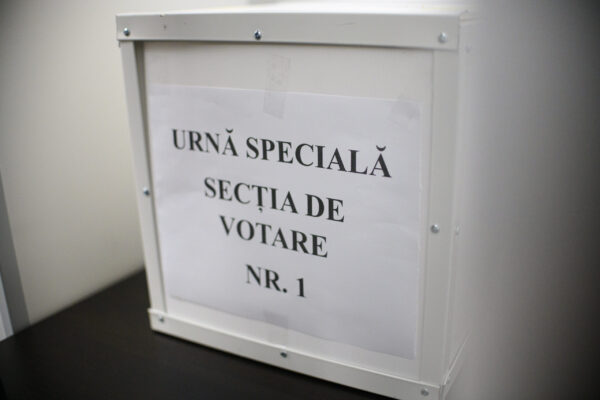 Incident electoral șocant la Cluj. Urna mobilă transportată fără escorta poliției